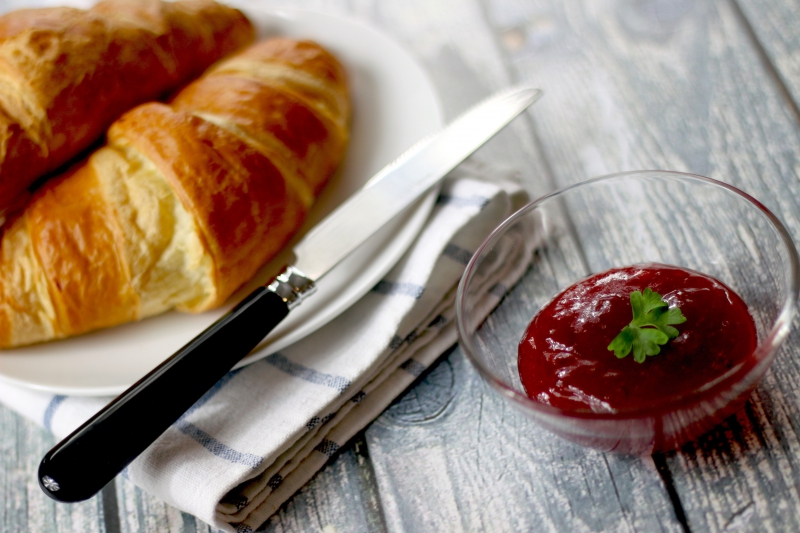 boulangerie-ST VALLIER DE THIEY-min_table-morning-bowl-dish-meal-food-1087257-pxhere.com